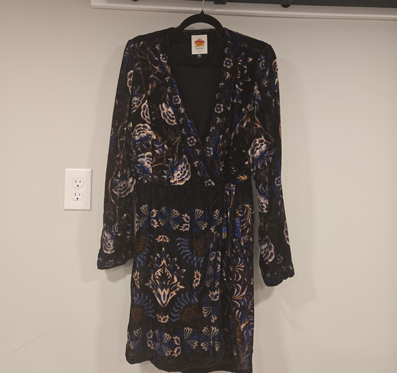 FARM Rio Dresses & Skirts - FARM Rio Black Velvet Wrap Dress with Blue & Cream Floral Print